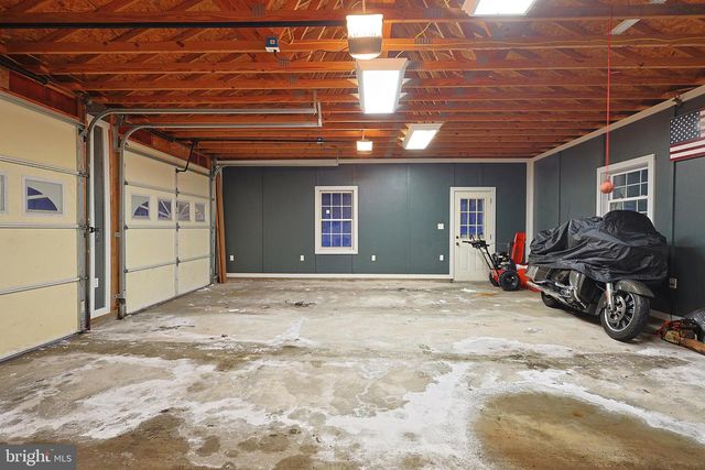 33 TEABERRY RIDGE RD, Lonaconing, MD 21539