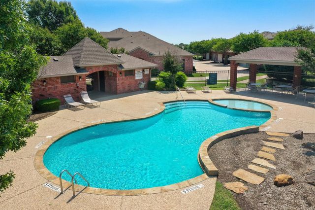 575 S Virginia Hills Drive 105, Mckinney, TX 75072