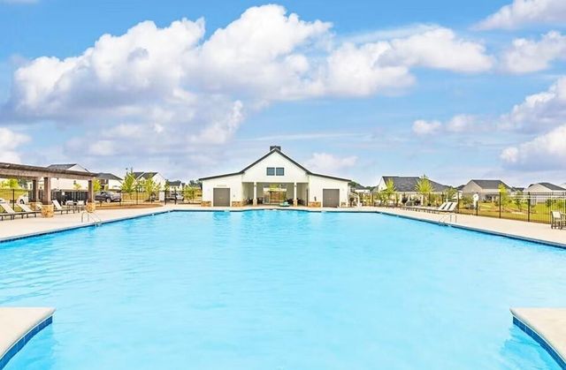 1555 SUNGROWN Way, Mcdonough, GA 30253