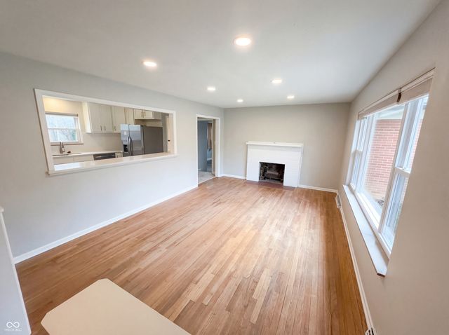 10209 Broadway Street, Indianapolis, IN 46280