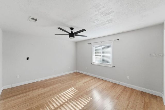 332 SHADYDALE COURT, Deltona, FL 32738