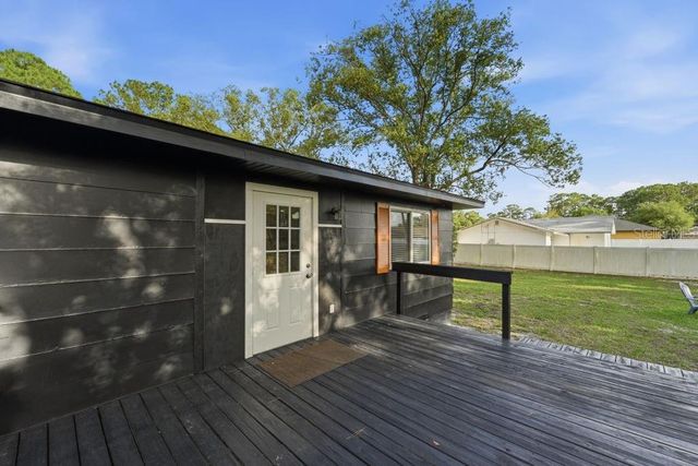 332 SHADYDALE COURT, Deltona, FL 32738