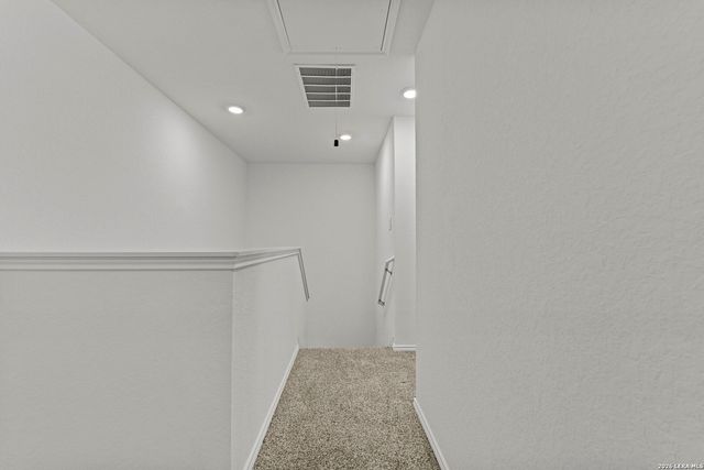 14727 Armstrong Fld, San Antonio, TX 78245