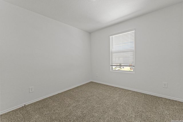 14727 Armstrong Fld, San Antonio, TX 78245
