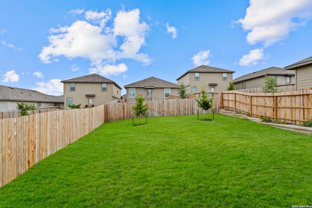 14727 Armstrong Fld, San Antonio, TX 78245