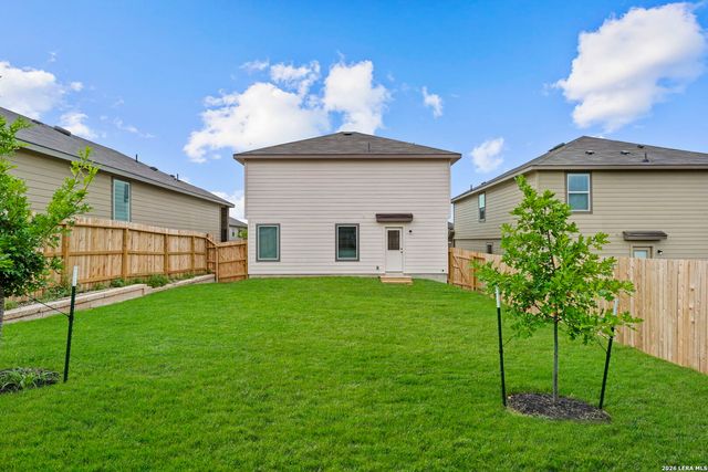 14727 Armstrong Fld, San Antonio, TX 78245