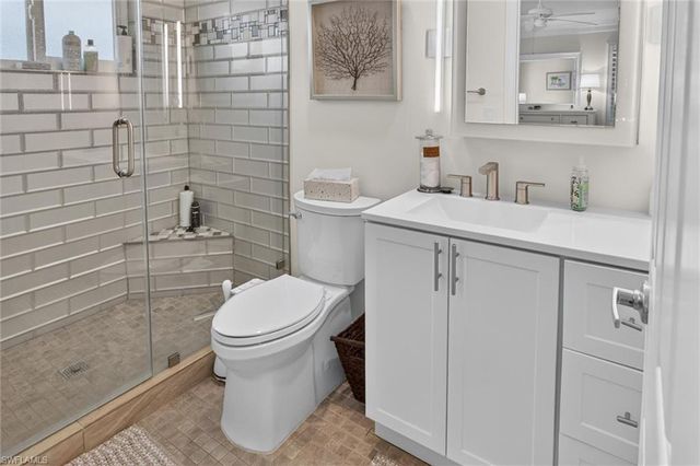 18 Rivard RD 9, Naples, FL 34112