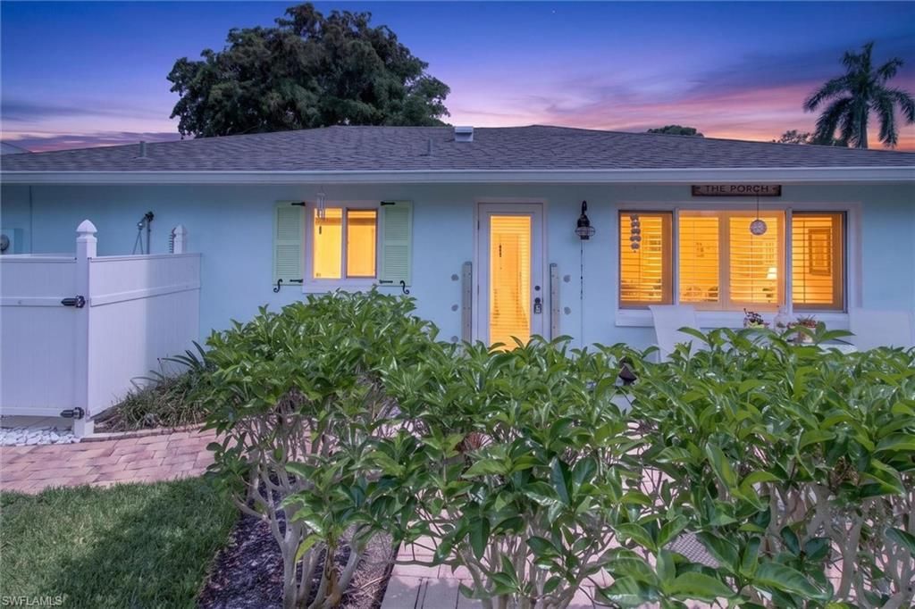 18 Rivard RD 9, Naples, FL 34112