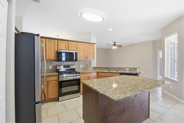 12521 TALL PINES WAY, Bradenton, FL 34202