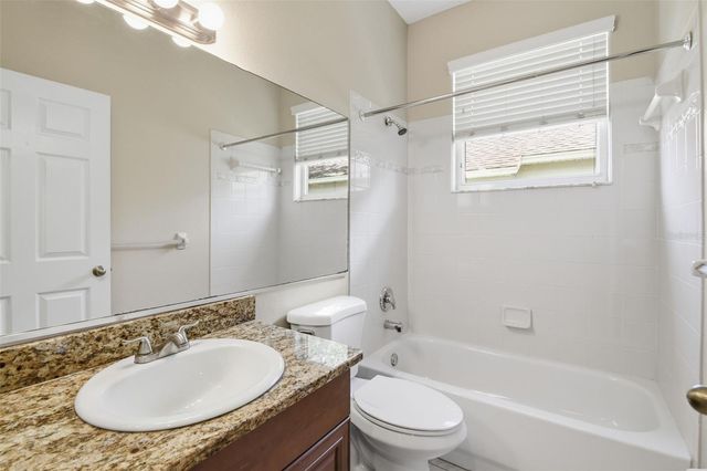 12521 TALL PINES WAY, Bradenton, FL 34202