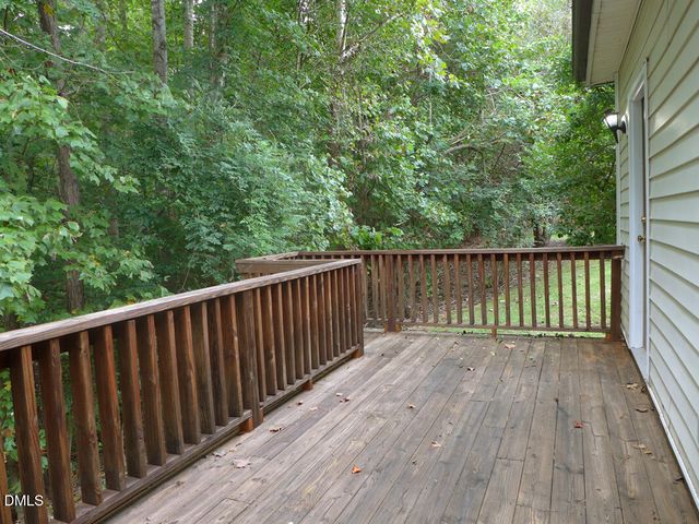 101 Rock Haven Road B206, Carrboro, NC 27510