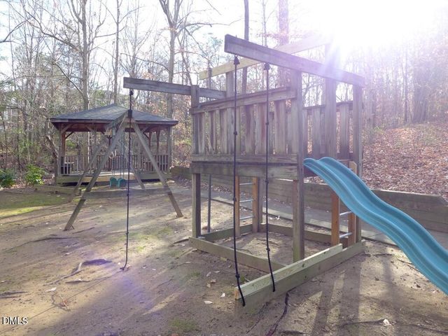 101 Rock Haven Road B206, Carrboro, NC 27510