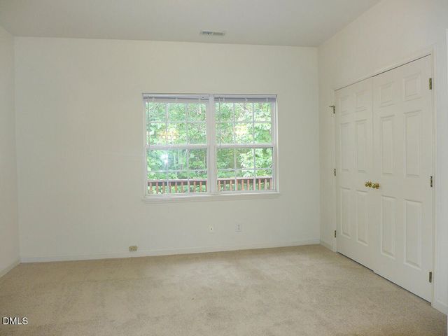 101 Rock Haven Road B206, Carrboro, NC 27510
