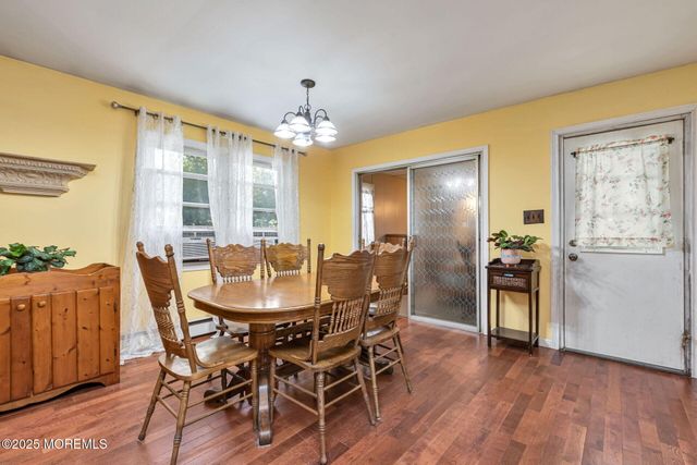 807 Bay Avenue, Toms River, NJ 08753