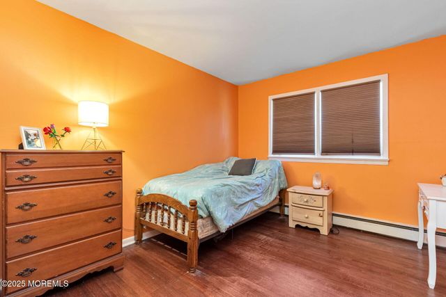 807 Bay Avenue, Toms River, NJ 08753