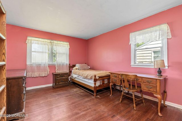 807 Bay Avenue, Toms River, NJ 08753