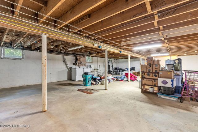 807 Bay Avenue, Toms River, NJ 08753