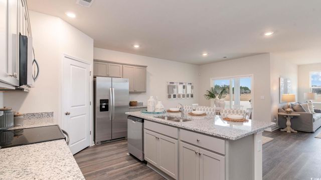 2733 Riverboat Way, Conway, SC 29526
