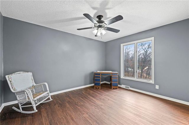 1910 NW 45th Street, Riverside, MO 64150