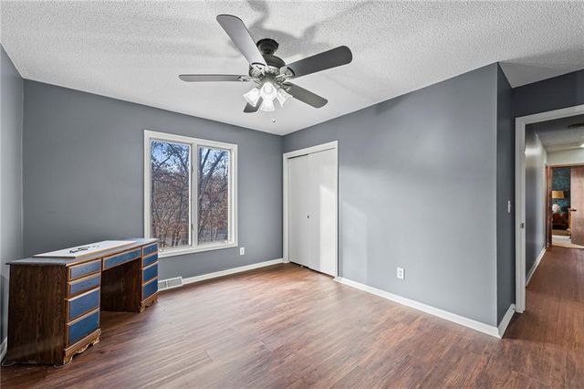 1910 NW 45th Street, Riverside, MO 64150