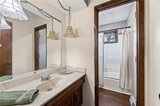 1910 NW 45th Street, Riverside, MO 64150