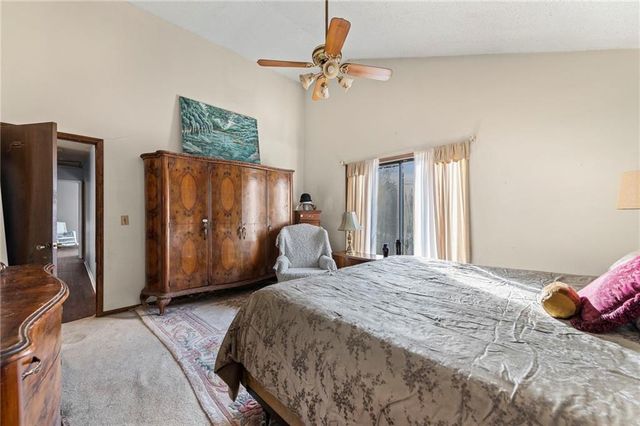 1910 NW 45th Street, Riverside, MO 64150