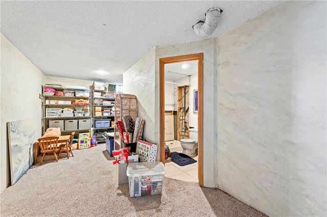 1910 NW 45th Street, Riverside, MO 64150