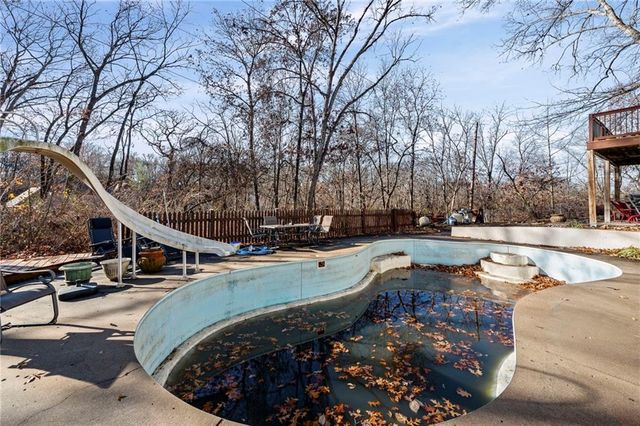 1910 NW 45th Street, Riverside, MO 64150