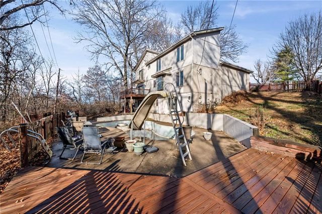 1910 NW 45th Street, Riverside, MO 64150