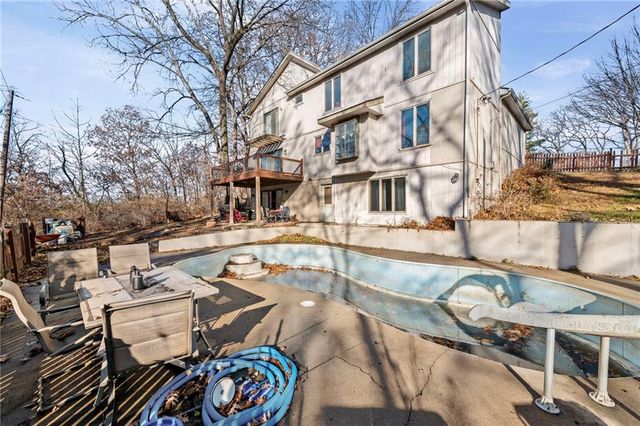 1910 NW 45th Street, Riverside, MO 64150