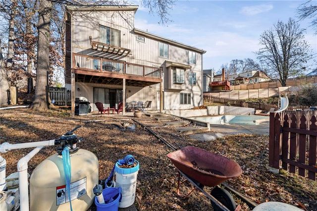 1910 NW 45th Street, Riverside, MO 64150