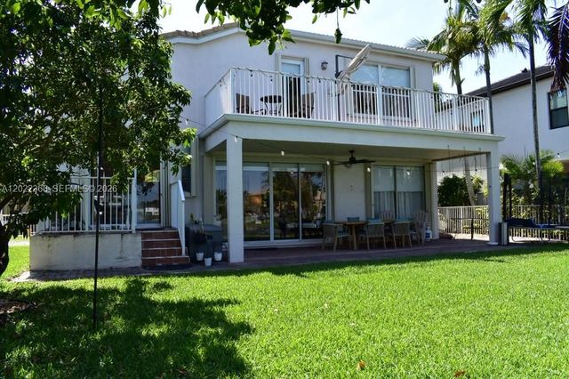 5273 SW 158th Ave, Miramar, FL 33027