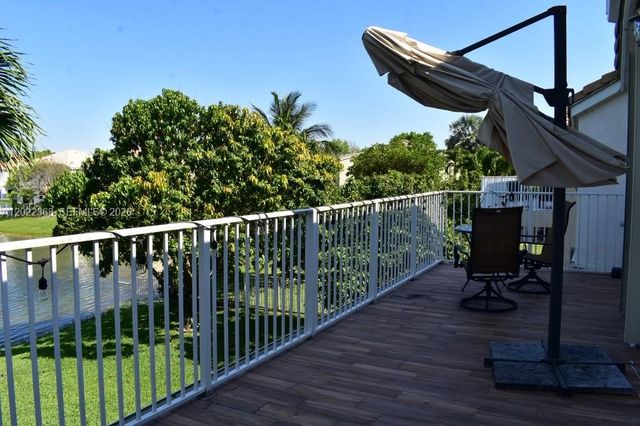 5273 SW 158th Ave, Miramar, FL 33027