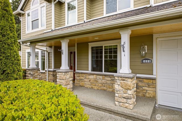8111 113th Street Ct E, Puyallup, WA 98373