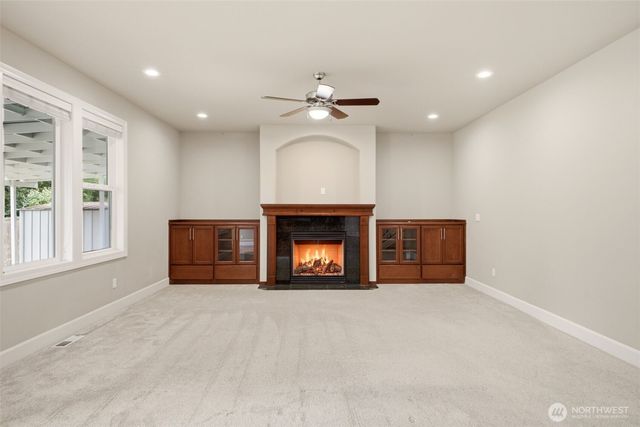 8111 113th Street Ct E, Puyallup, WA 98373