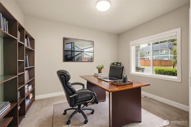 8111 113th Street Ct E, Puyallup, WA 98373