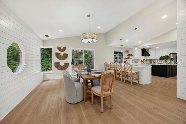 9 Fort Walker Dr, Hilton Head Island, SC 29928