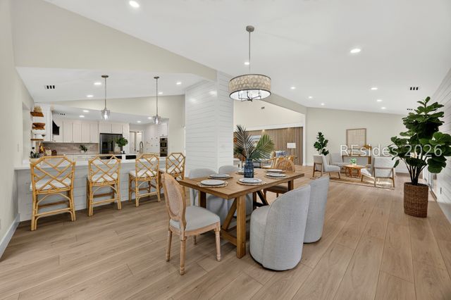 9 Fort Walker Dr, Hilton Head Island, SC 29928