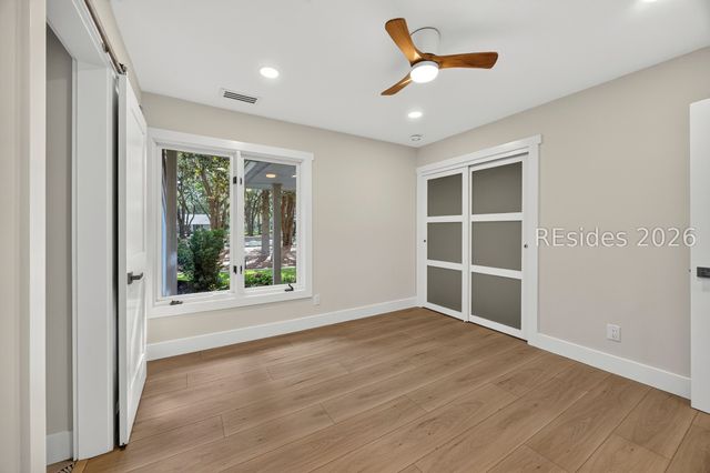 9 Fort Walker Dr, Hilton Head Island, SC 29928