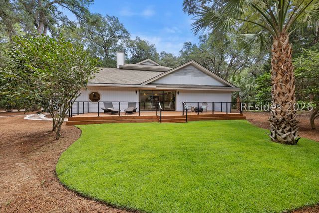 9 Fort Walker Dr, Hilton Head Island, SC 29928