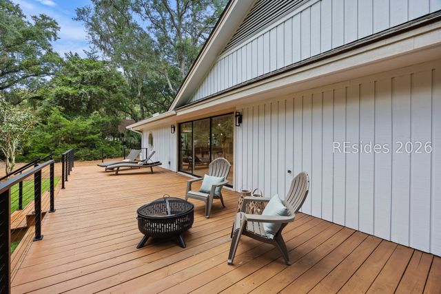 9 Fort Walker Dr, Hilton Head Island, SC 29928