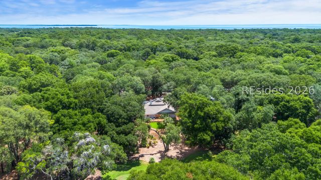 9 Fort Walker Dr, Hilton Head Island, SC 29928