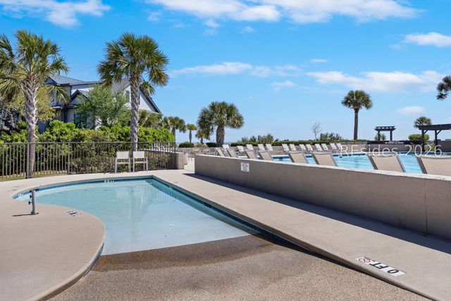 9 Fort Walker Dr, Hilton Head Island, SC 29928