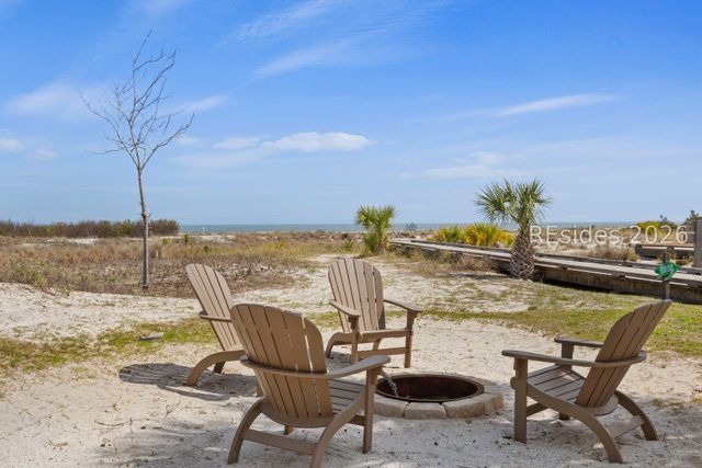 9 Fort Walker Dr, Hilton Head Island, SC 29928