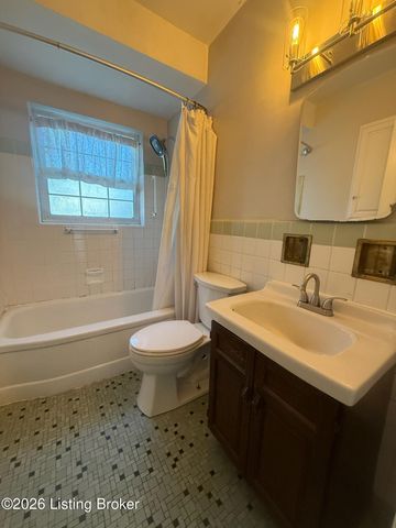2507 Alanmede Rd, Louisville, KY 40205
