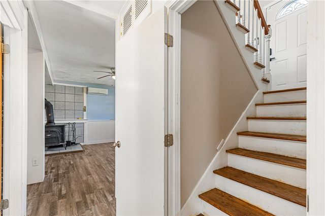 40 Fern Drive, Warren, RI 02885