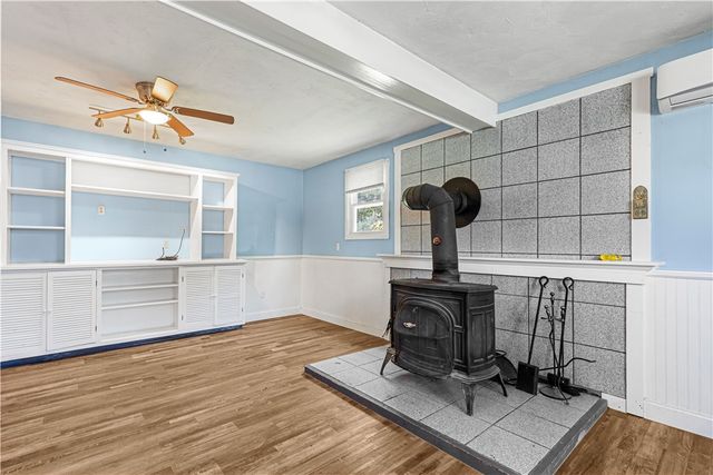 40 Fern Drive, Warren, RI 02885