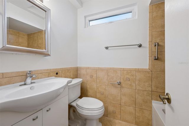 3002 CLUBVIEW DRIVE, Orlando, FL 32822