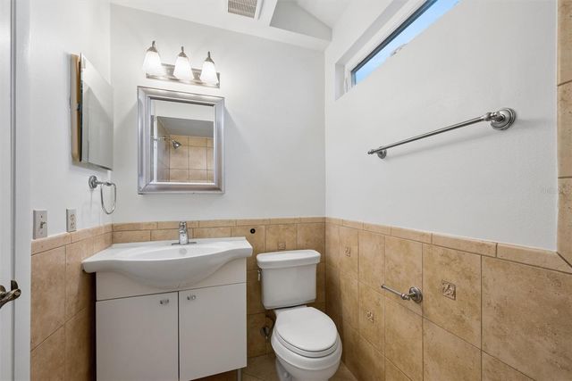 3002 CLUBVIEW DRIVE, Orlando, FL 32822