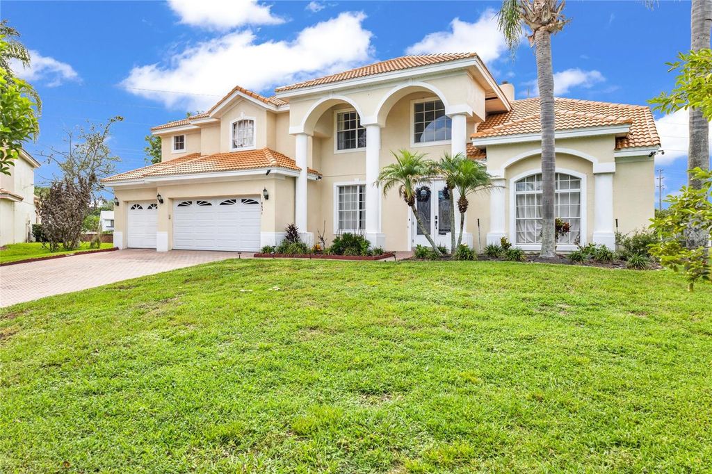 8631 TERRACE PINES COURT, Orlando, FL 32836